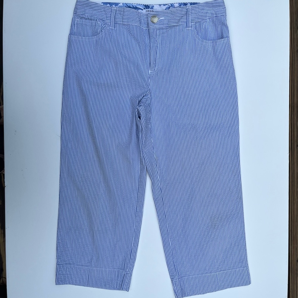 Izod Seersucker Capris